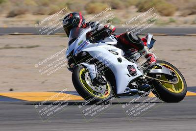 media/Oct-01-2023-SoCal Trackdays (Sun) [[4c570cc352]]/Turn 16 (120pm)/
